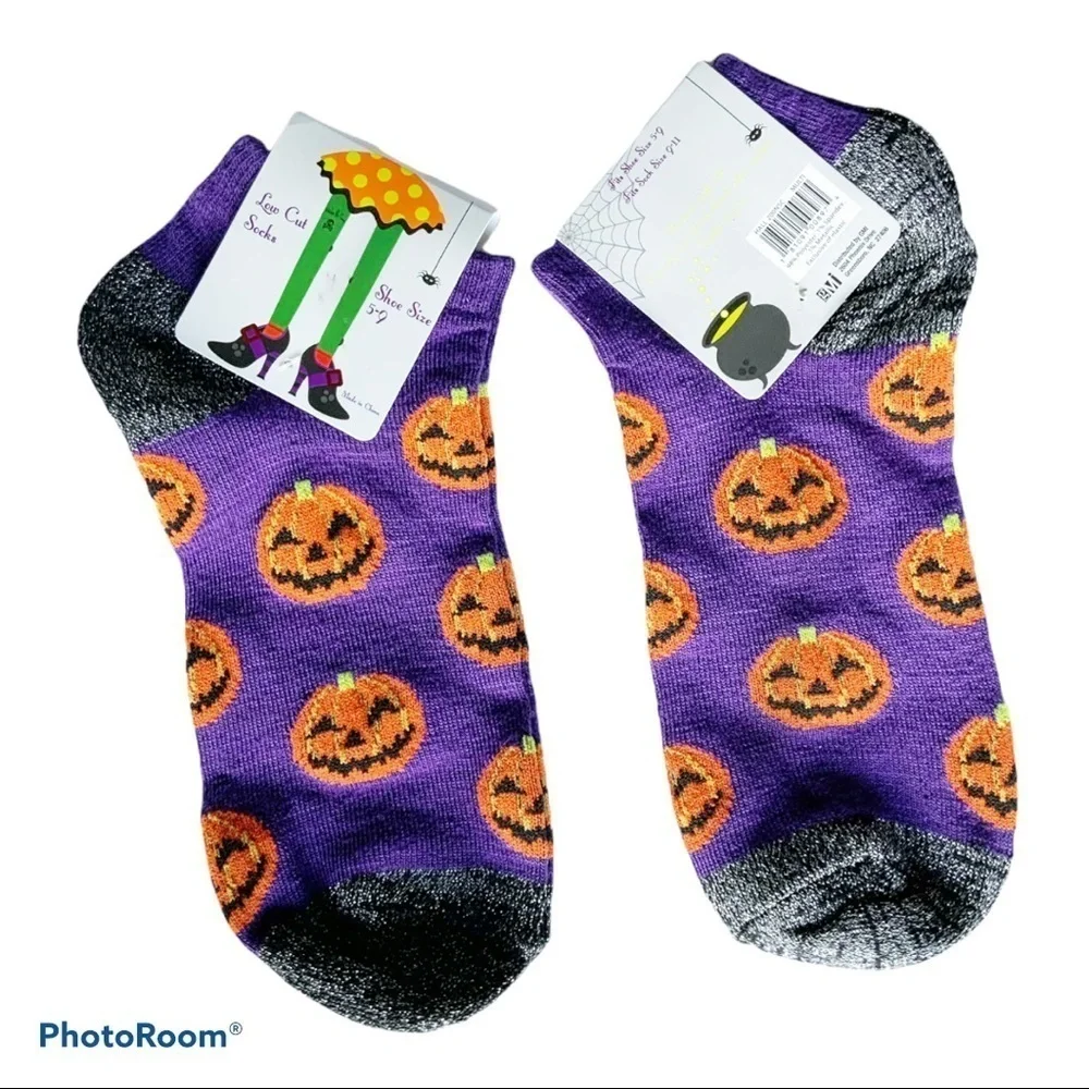 Halloween Socks Fun Colorful by GMI Low Cut Purple Jack O Lanterns Shoe Size 5-9